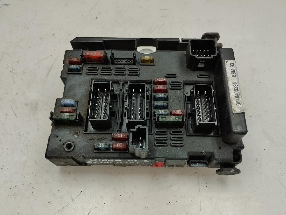 CAJA RELES FUSIBLES CITROEN XSARA 2.0 HDI MT 110CV