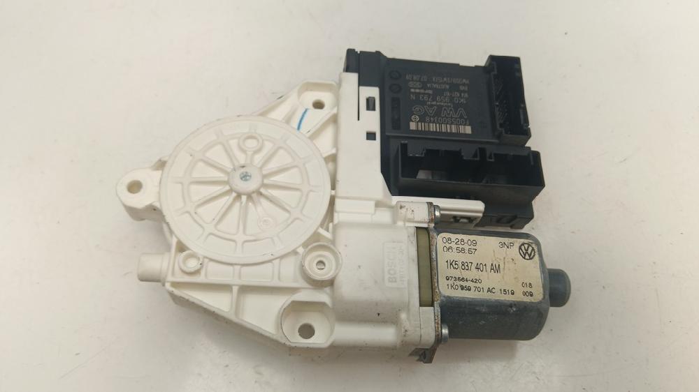MOTOR ELEVALUNAS DELANTERO IZQUIERDO VOLKSWAGEN JETTA 2010 1.6 TDI MT 105CV