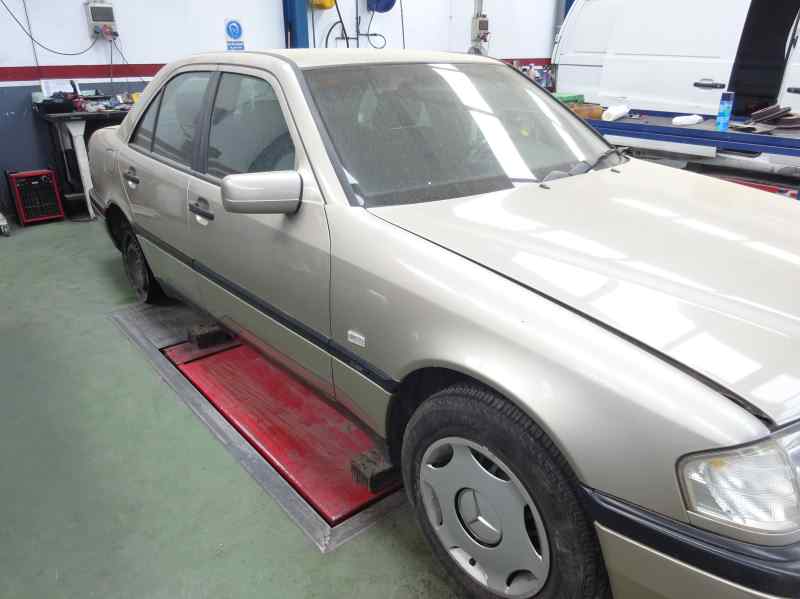PILOTO DELANTERO DERECHO MERCEDES BENZ CLASE C 1.8 MT 122CV | 90KW