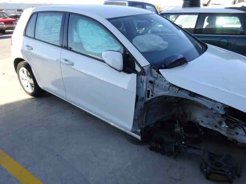 LUZ INTERIOR VOLKSWAGEN GOLF 2015 1.6 MT 110CV | 81KW