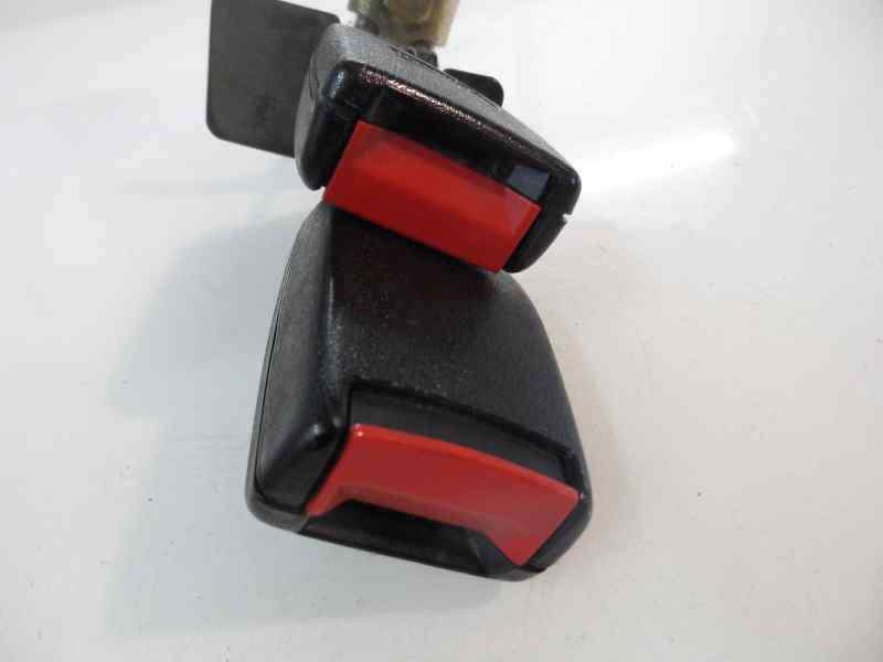 ANCLAJE CINTURON TRASERO IZQUIERDO VOLKSWAGEN PASSAT 1.9 TDI 6MT 130CV