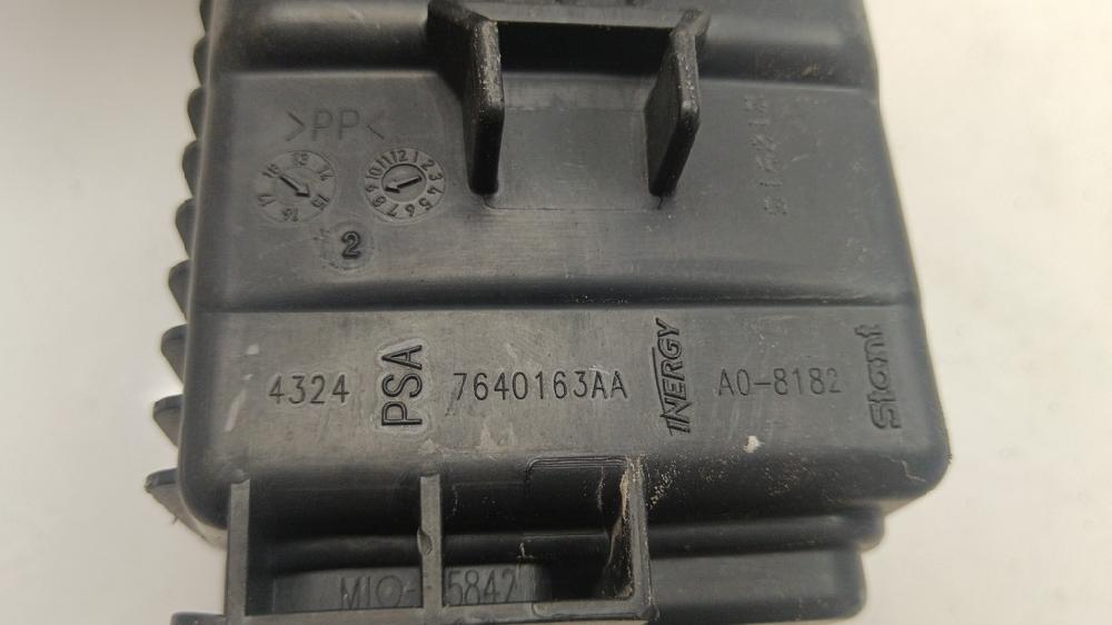 FILTRO CARBONO ACTIVO PEUGEOT 208 1.2 VTI ETG 82CV