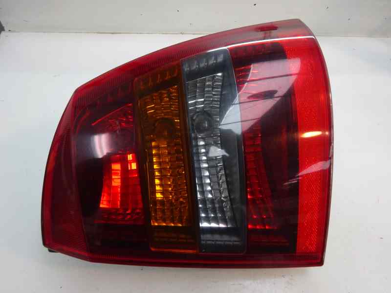 PILOTO TRASERO DERECHO OPEL ASTRA 1.6 MT 101CV | 74KW
