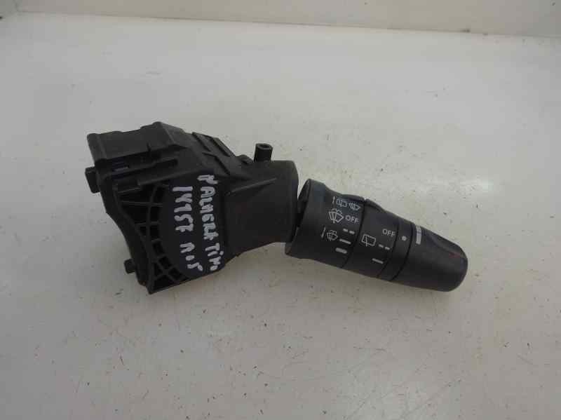 MANDO LIMPIA NISSAN ALMERA TINO 2005 2.2 MT 114CV | 84KW