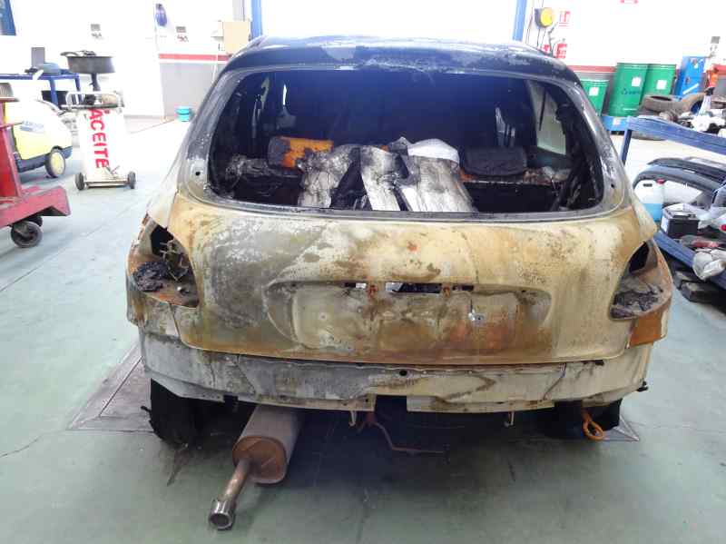 TRANSMISION DELANTERA IZQUIERDA PEUGEOT 206 2010 1.1 MT 60CV | 44KW