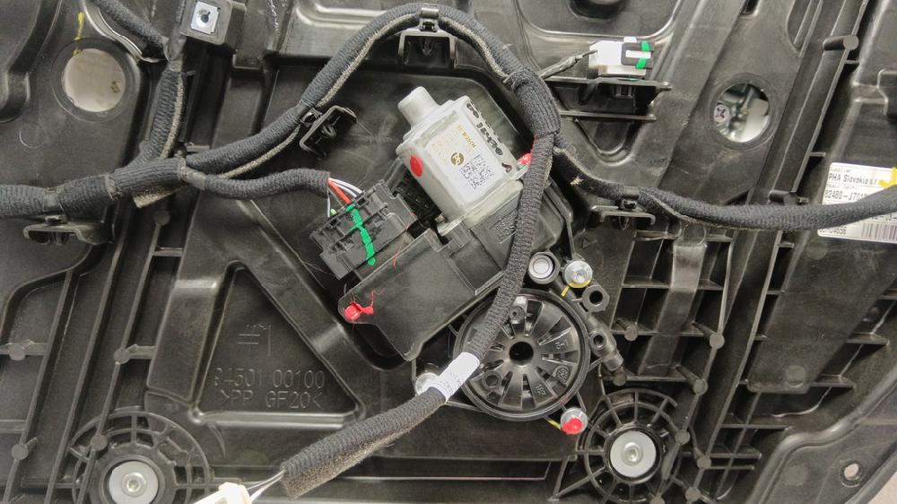 ELEVALUNAS DELANTERO DERECHO KIA CEED 1.6 CRDI DCT 136CV