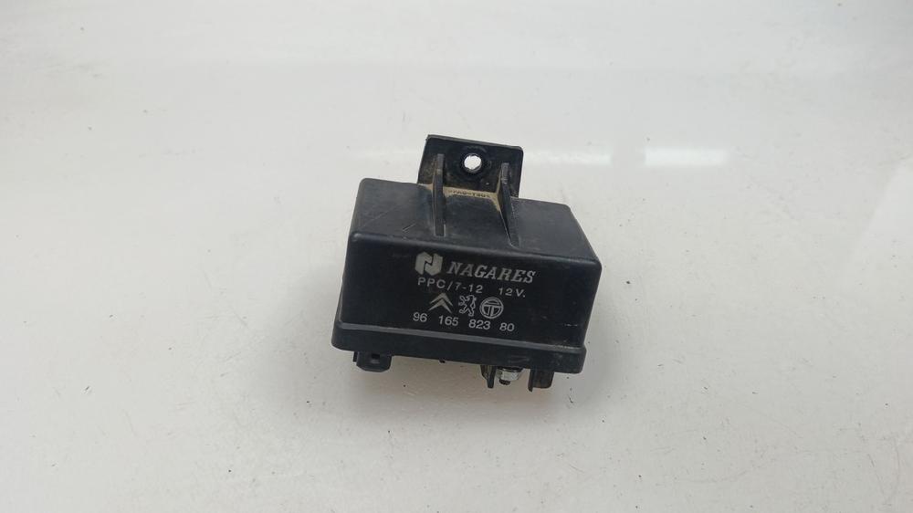 CAJA PRECALENTAMIENTO PEUGEOT 206 1.9 MT 69CV | 51KW