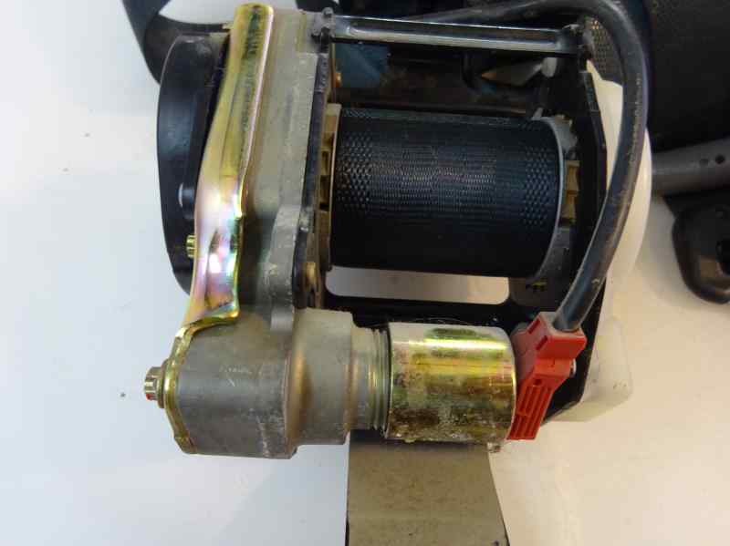 CINTURON SEGURIDAD DELANTERO DERECHO NISSAN PATHFINDER 3.5 4WD AT 220CV