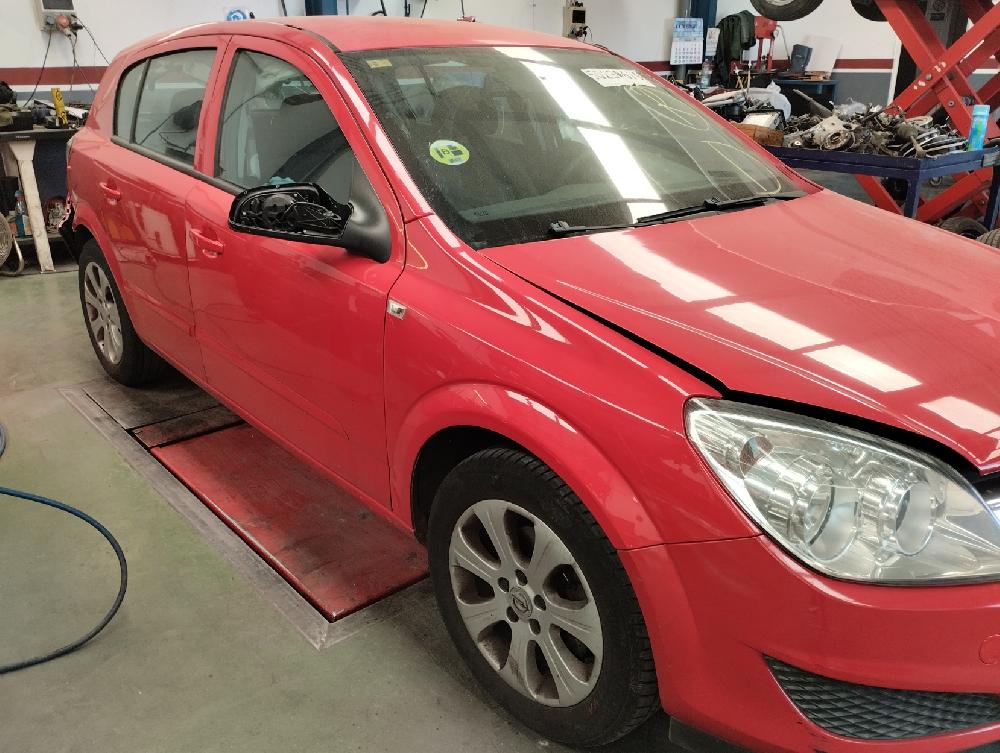 PUERTA DELANTERA DERECHA OPEL ASTRA 1.7 CDTI 6MT 100CV | 73KW