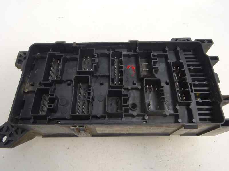 CAJA RELES FUSIBLES KIA CARNIVAL 2.9 CRDI MT 142CV