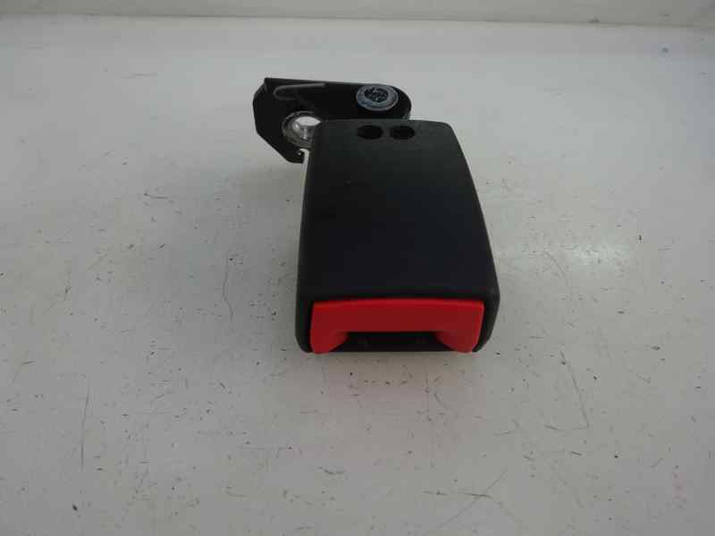 ANCLAJE CINTURON TRASERO IZQUIERDO FORD FIESTA 1.25 MT 82CV