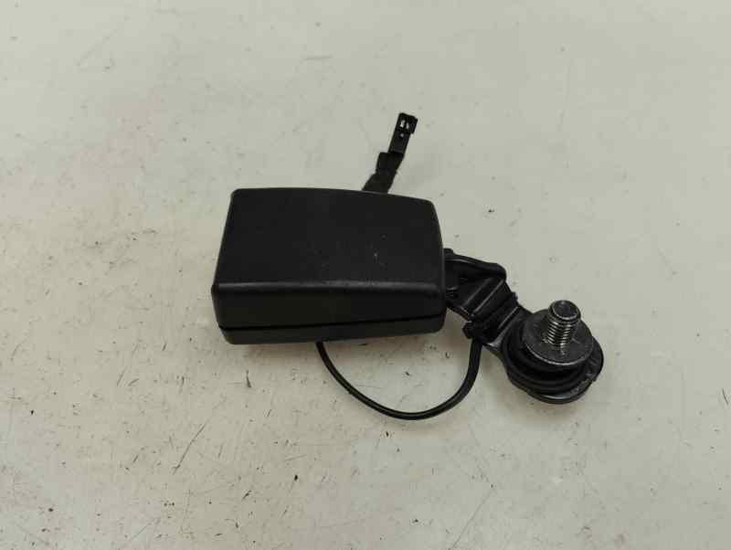 ANCLAJE CINTURON TRASERO DERECHO BMW X1 1.5 16D SDRIVE MT 116CV