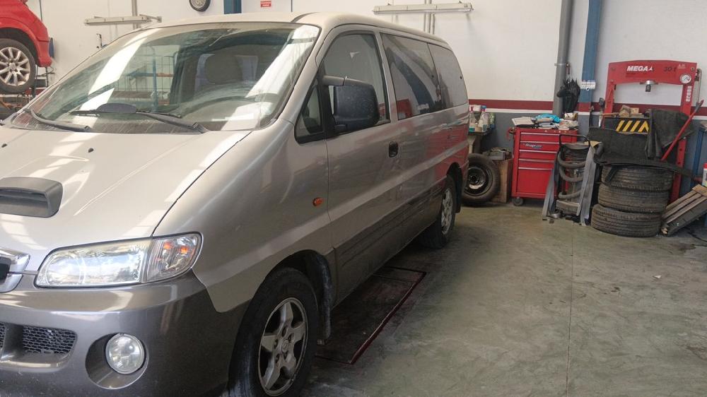 ALETA DELANTERA IZQUIERDA HYUNDAI H1 2004 2.5 TD MT 99CV | 73KW
