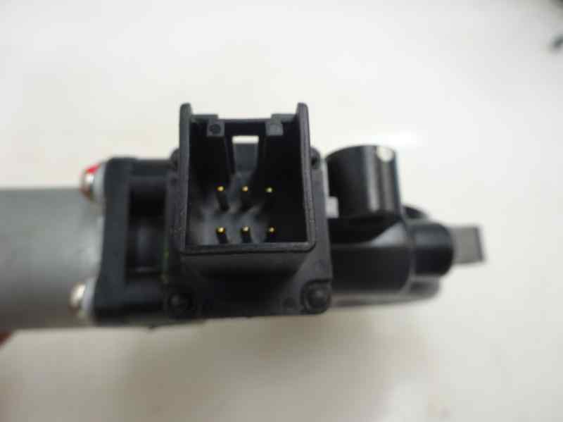 MOTOR ELEVALUNAS DELANTERO IZQUIERDO MAZDA 2 1.3 MT 75CV