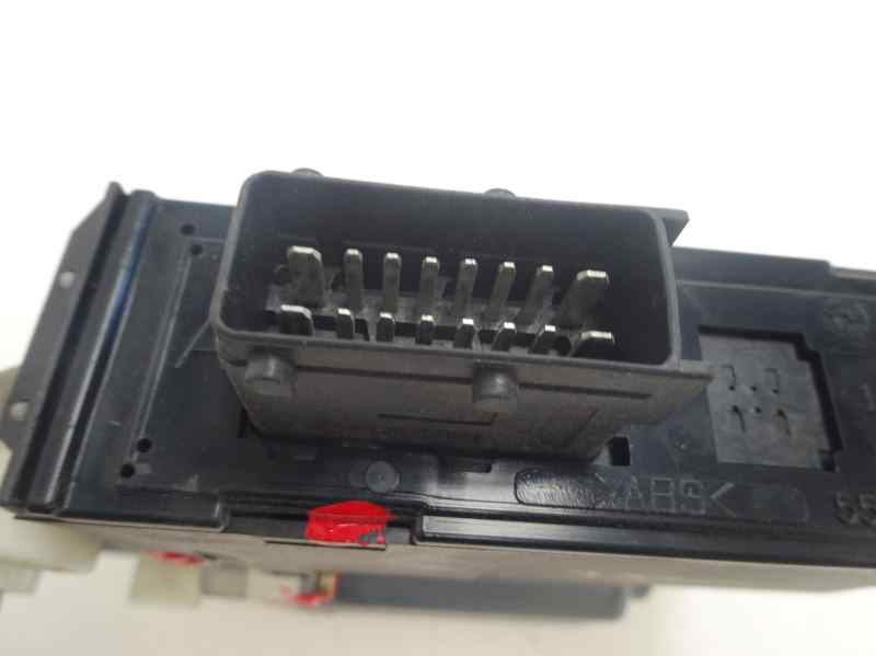 MOTOR ELEVALUNAS DELANTERO DERECHO CITROEN C8 2.0 HDI MT 109CV