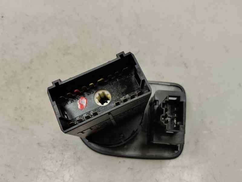 MANDO LUCES SEAT IBIZA 1.2 TSI MT 85CV