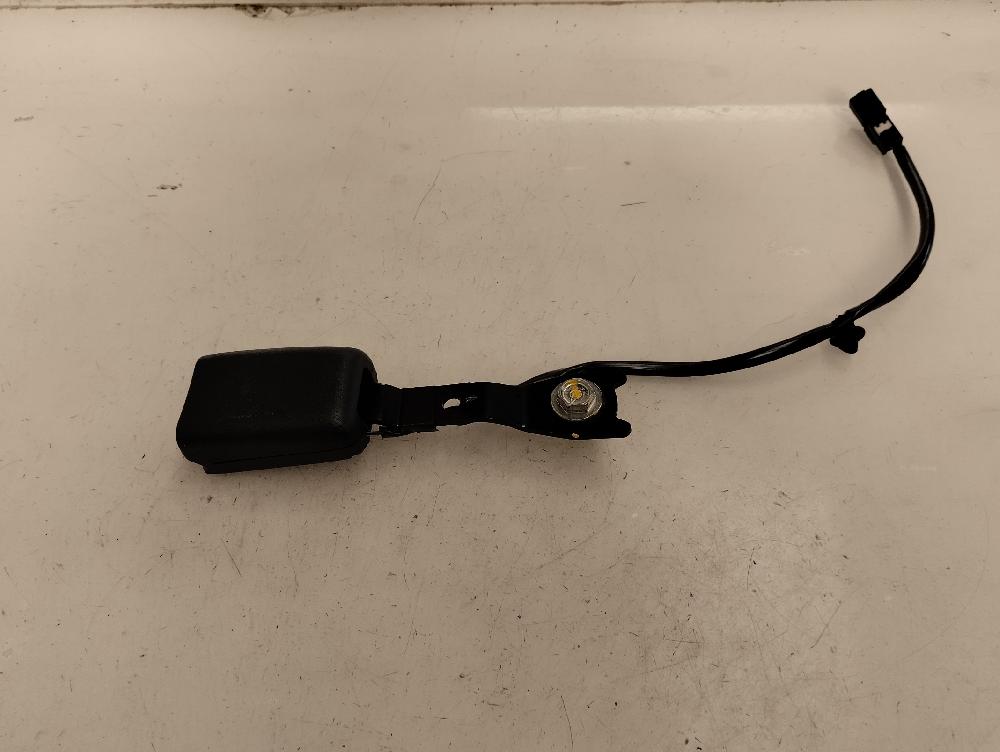 ANCLAJE CINTURON DELANTERO IZQUIERDO MITSUBISHI SPACE STAR 1.2 MT 80CV | 59KW