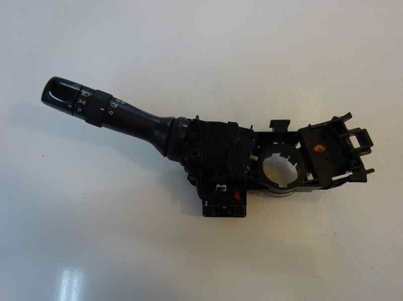 MANDO LUCES TOYOTA YARIS 1.4 MT 90CV | 66KW