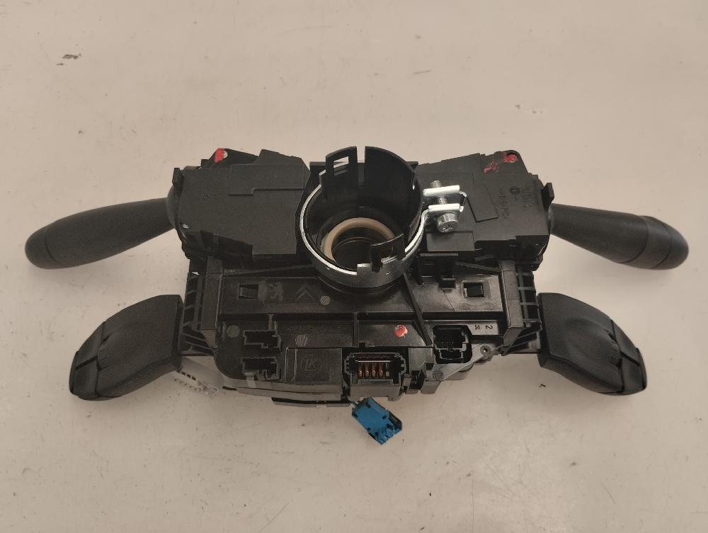 MANDO MULTIFUNCION PEUGEOT 5008 2010 1.6D MT 112CV