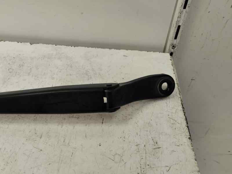 BRAZO LIMPIA DELANTERO DERECHO PEUGEOT 208 1.2 MT 110CV | 81KW
