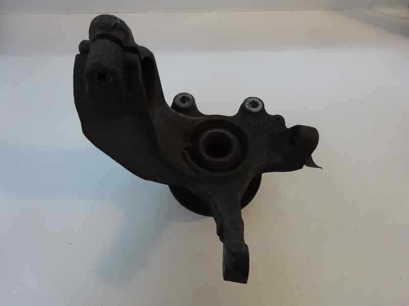 MANGUETA DELANTERA IZQUIERDA FORD FOCUS 2.0 MT 131CV | 96KW