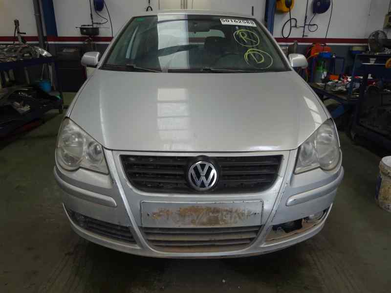 FARO ANTINIEBLA DERECHO VOLKSWAGEN POLO 2009 1.4 TD MT 70CV | 51KW
