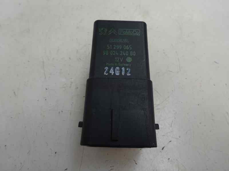 CAJA PRECALENTAMIENTO PEUGEOT 3008 1.6 HDI MT 110CV