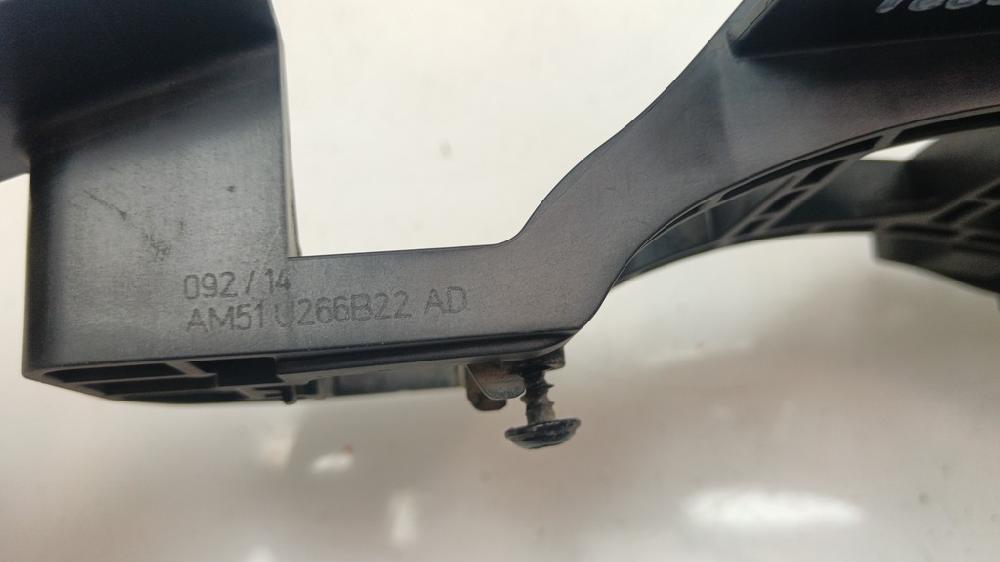 SOPORTE MANETA EXTERIOR PUERTA TRASERA DERECHA FORD CMAX 1.0 ECOBOOST MT 125CV | 92KW