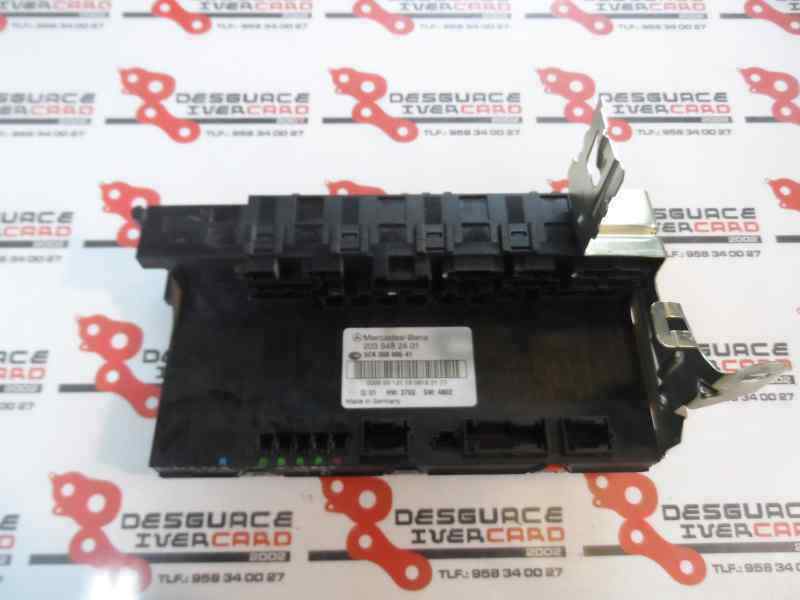 CAJA RELES FUSIBLES MERCEDES BENZ CLASE C 2004 2.2 MT 122CV | 90KW