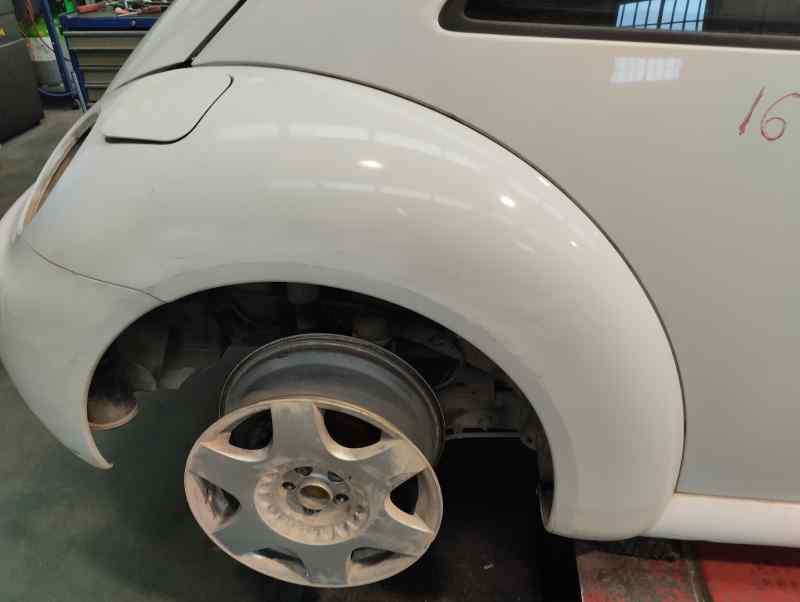 ALETIN TRASERO DERECHO VOLKSWAGEN BEETLE 2000 2.0 MT 115CV | 85KW
