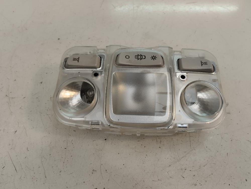 LUZ INTERIOR CITROEN C4 PICASSO 2018 OTROS