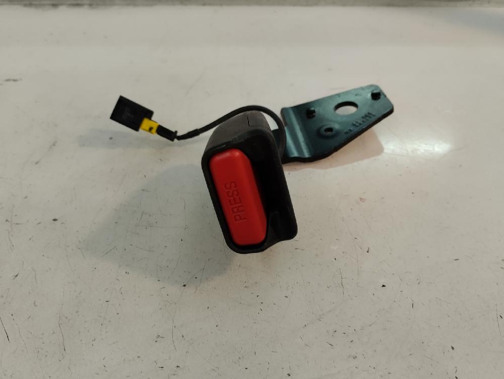 ANCLAJE CINTURON TRASERO IZQUIERDO CITROEN C4 2018 1.2 MT 110CV | 81KW