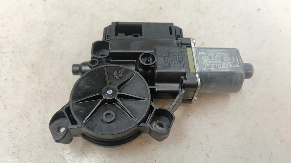 MOTOR ELEVALUNAS TRASERO IZQUIERDO VOLKSWAGEN POLO 2016 1.4 MT 75CV | 55KW