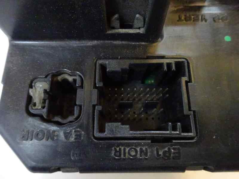 CAJA RELES FUSIBLES PEUGEOT 307 2.0 HDI MT 107CV