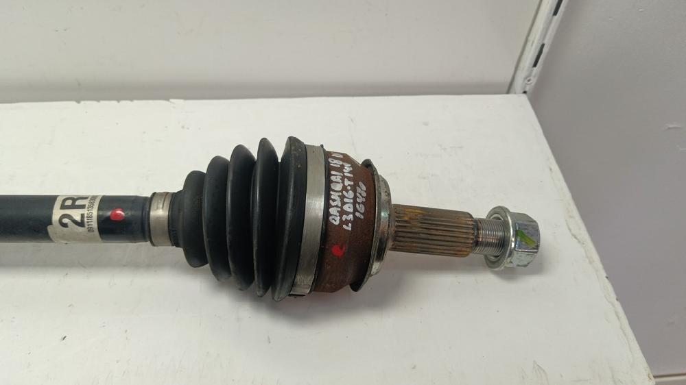 TRANSMISION DELANTERA IZQUIERDA NISSAN QASHQAI 1.3 MT 140CV