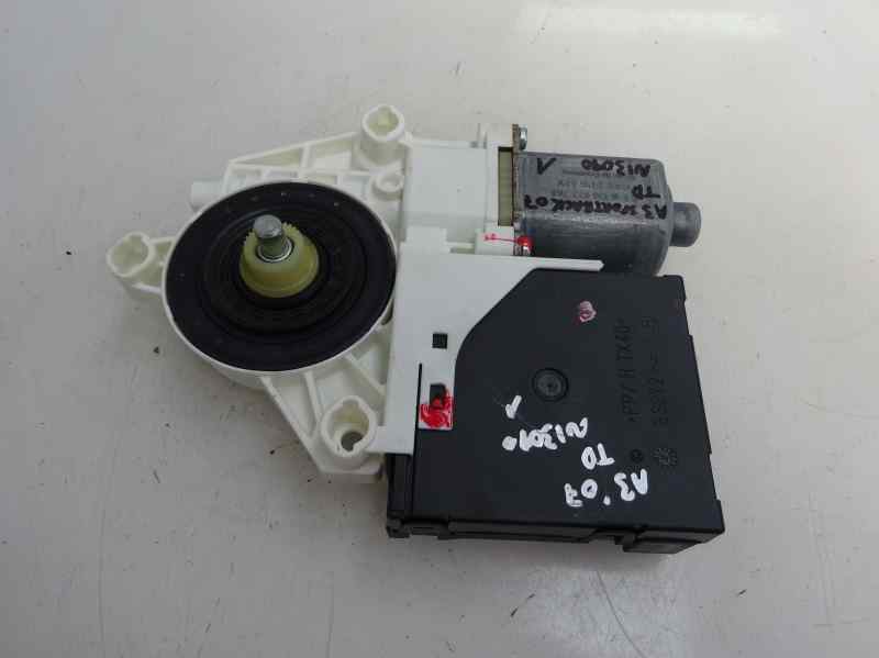 MOTOR ELEVALUNAS TRASERO DERECHO AUDI A3 2.0 TDI MT QUATTRO 140CV