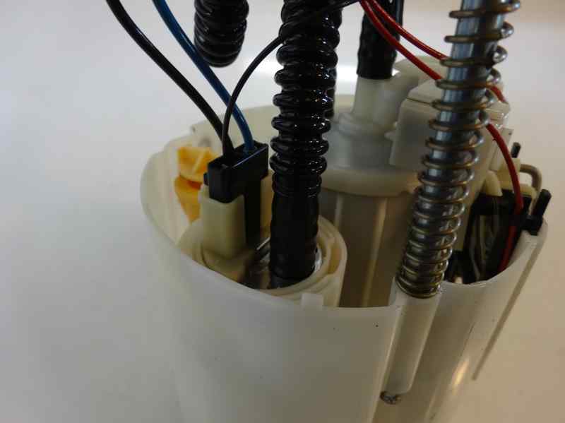 BOMBA COMBUSTIBLE FIAT GRANDE PUNTO 1.4 8V 5 MT 77CV