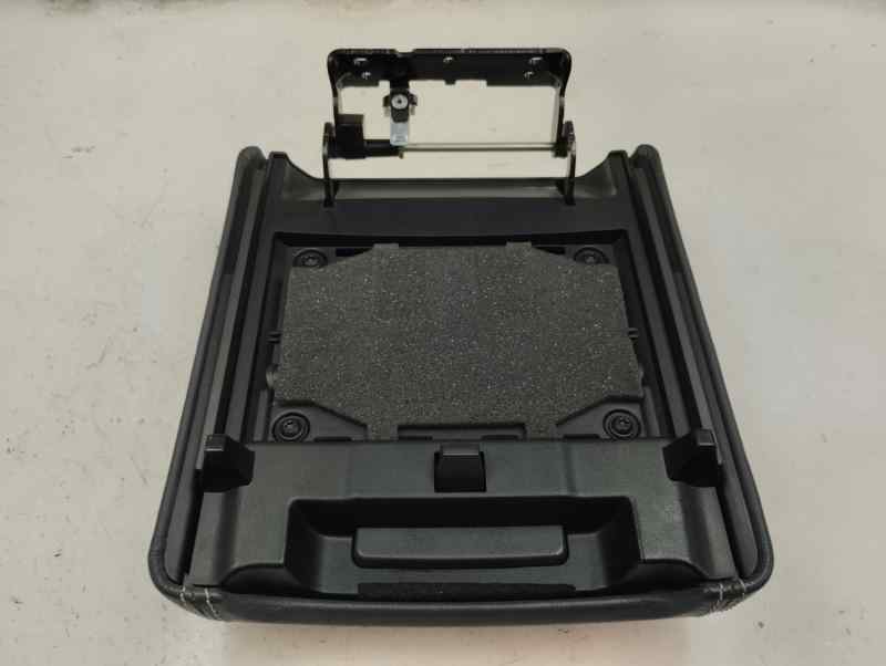APOYABRAZOS CENTRAL LAND ROVER RANGE ROVER EVOQUE 2.2 TD4 MT 150CV