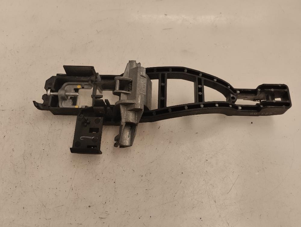 SOPORTE MANETA EXTERIOR PUERTA TRASERA DERECHA FORD CMAX 1.8 MT 115CV