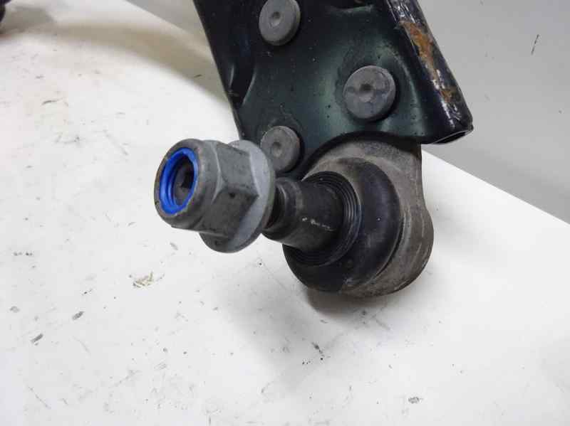 BRAZO SUSPENSION INFERIOR DELANTERO DERECHO FORD FOCUS 1.6 MT 101CV