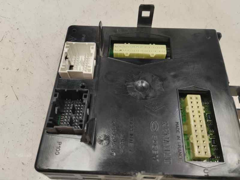 CAJA RELES FUSIBLES RENAULT LAGUNA 1.9 DCI MT 130CV