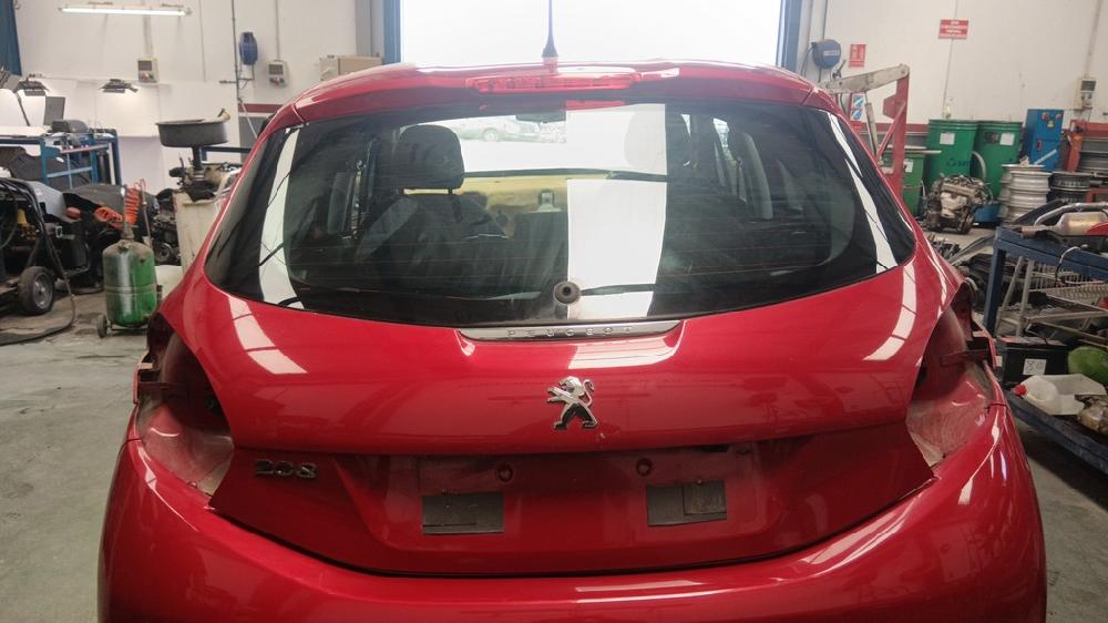 PORTON TRASERO PEUGEOT 208 2015 1.2 VTI ETG 82CV