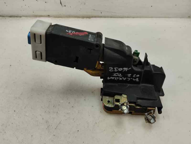 CERRADURA PUERTA DELANTERA IZQUIERDA MITSUBISHI CARISMA 1.9 DI-D MT 115CV | 85KW