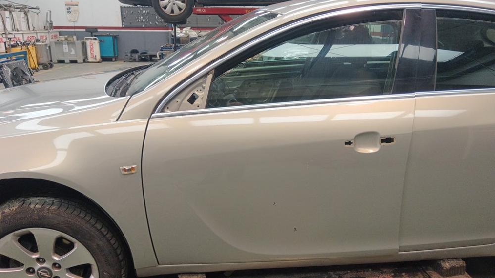 PUERTA DELANTERA IZQUIERDA OPEL INSIGNIA 2.0 CDTI MT 130CV