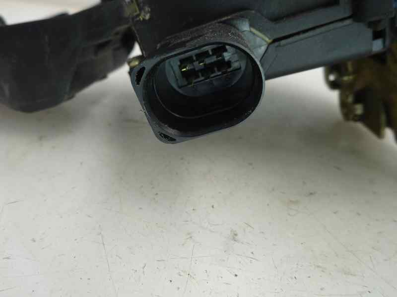 CERRADURA PUERTA TRASERA DERECHA VOLKSWAGEN PASSAT 1.9 TDI MT 115CV