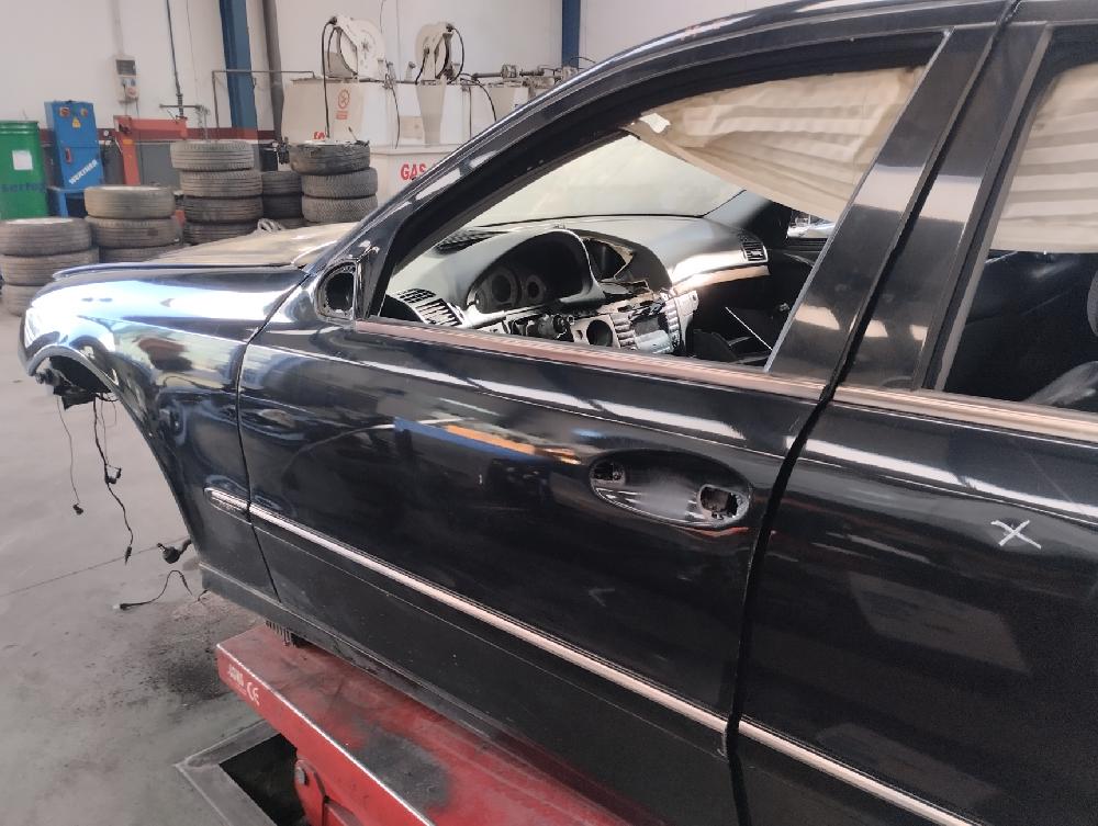 PUERTA DELANTERA IZQUIERDA MERCEDES BENZ CLASE E 2.2 MT 150CV | 110KW