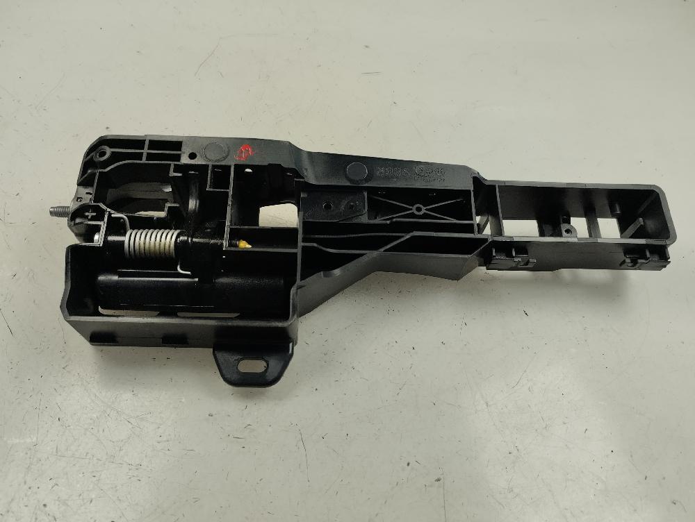 SOPORTE MANETA EXTERIOR DELANTERA IZQUIERDA RENAULT CLIO 1.0 MT 101CV