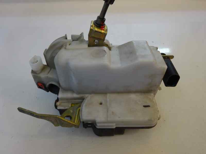 CERRADURA PUERTA DELANTERA DERECHA SEAT IBIZA 1.4 MT 60CV | 44KW
