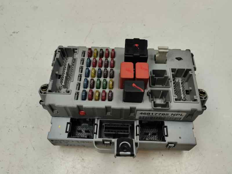 CAJA RELES FUSIBLES FIAT PUNTO 1.9 TDI MT 85CV