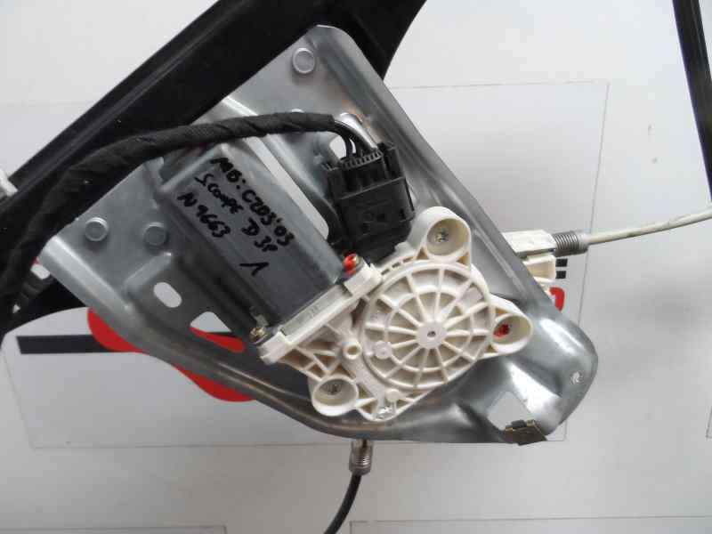 ELEVALUNAS DELANTERO DERECHO MERCEDES BENZ CLASE C 2003 2.2 MT 143CV | 105KW